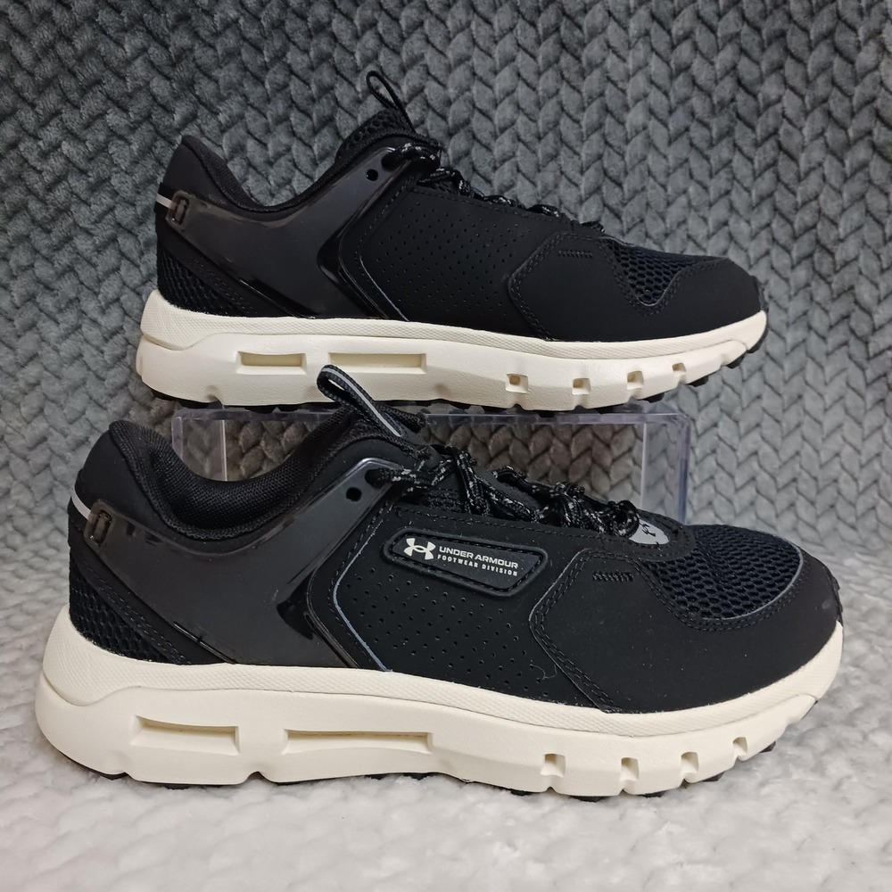 Under Armour Summit Trek Black Ivory Dune Women's Walking Running Shoes Size 8